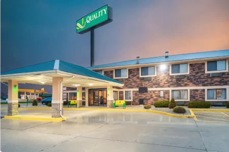 Quality Inn & Suites