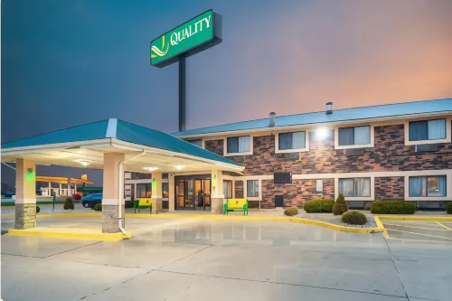 Quality Inn & Suites Hotel di Danville
