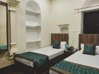 Dwivedi Hotels Palace on Steps