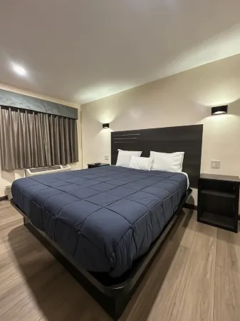 Del Aire Inn