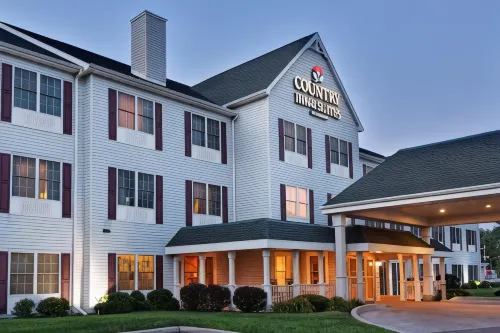 Country Inn & Suites by Radisson, Rock Falls, IL فنادق في Rock Falls