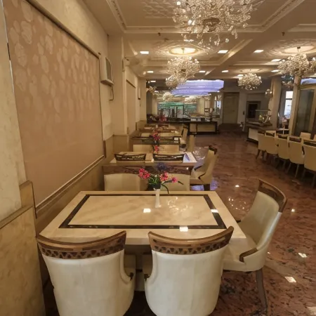 Hotel Galaxy Grand