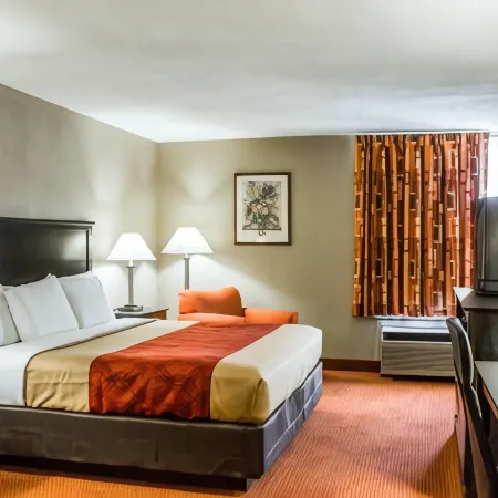 Econo Lodge Burlington I-40