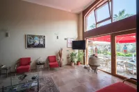 Fora Apart Hotel