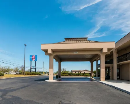 Dublin Inn and Suites Hotels in Dublin