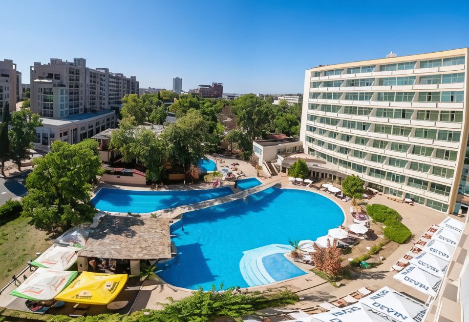 hotel overview picture