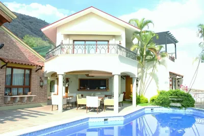 Hotel Lindo Ajijic Bed & Breakfast فنادق في 