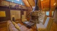 Stunning Mountain Views and Cozy Fireplaces - Exquisite Lodge Retreat Hotels in Alma