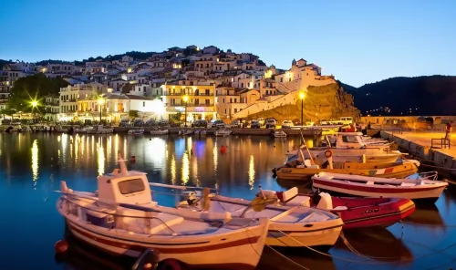 Villa Yiannoula with Amazing Sea View at Skopelos Old Port !!! Hotels in Skopelos