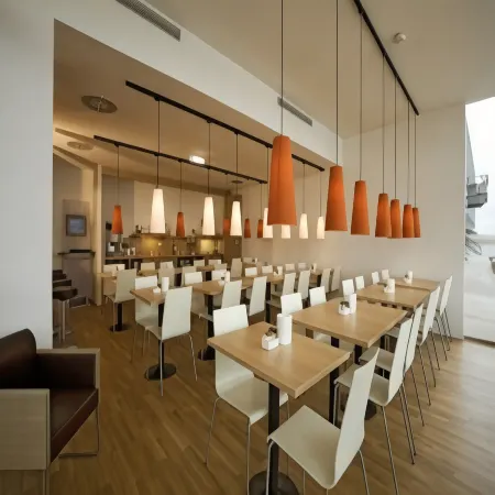 Orange Wings Wiener Neustadt