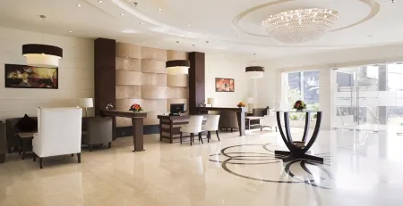 Ambassador Hotel Jalandhar Отели в г. Сапрор