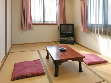 Takaraya Отели в г. Котохира