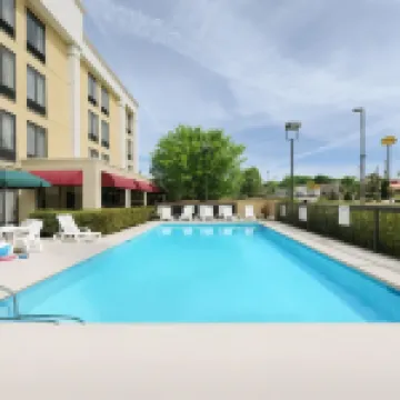 햄프턴 인 스파턴버그 호텔