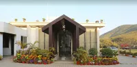 Hotel Golden Leaf Resort Hotels near XLRI GOL CHAKKAR