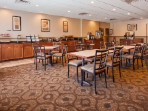 ベストウェスタン フィラデルフィア サウス - ウエスト デプトフォード イン グロスターのホテル