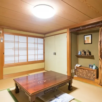 Yamashiroya Ryokan Hôtels à proximité de : Port de Sukumo