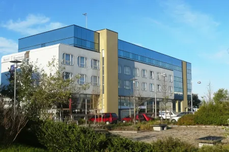 Hôtel les Gens de Mer Dunkerque by Popinns Отели рядом с достопримечательностью «Парк Мало»