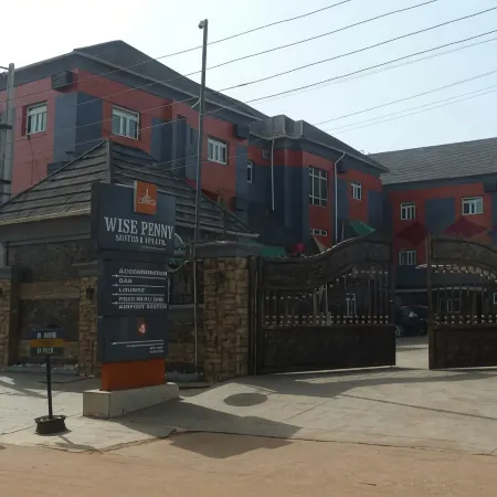 Wise Penny Suites and Spa-Guest Room