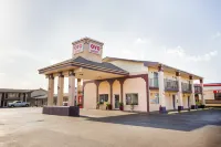 OYO Hotel Texarkana North Heights AR Hwy I-30 Các khách sạn ở Texarkana