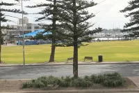 Econo Lodge Dockside Glenelg