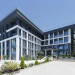 Delos Hotel 소치 공원 주변 호텔