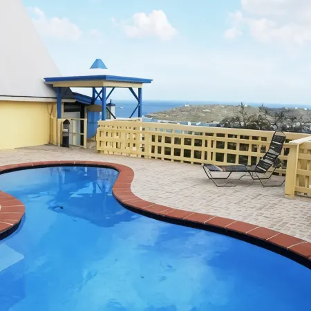 Sunset Gardens Guesthouse