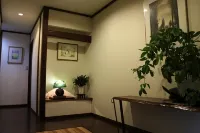 Yufuin-Sanso Waremokou - parking