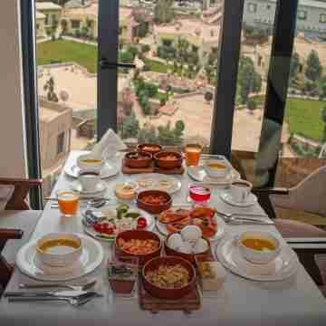 Quaint Hotel Erbil Dining/Meeting Rooms