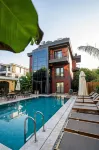 Motif Hotel Çeşme - Swimmingpools