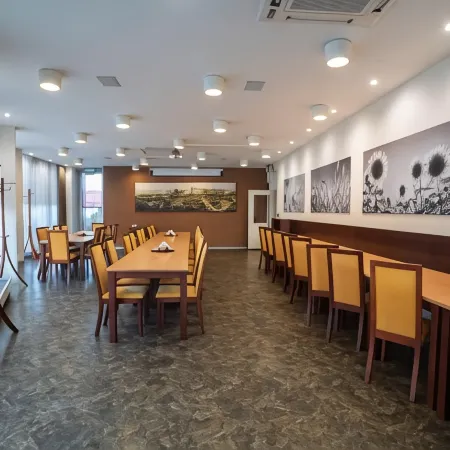 Hotel Senimo