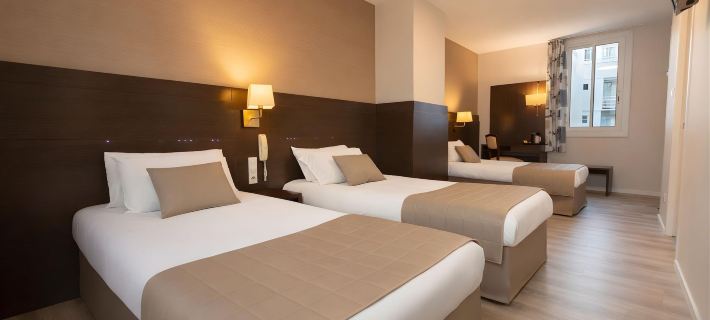 Hôtel Croix des Bretons - Lourdes Pyrénées Hotel a Lourdes