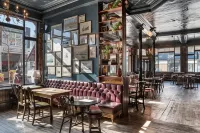 Red Lion - Bed and Breakfasts