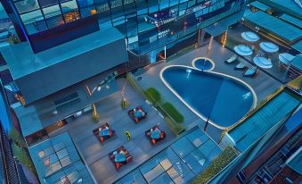 The Raviz Hotel, Calicut