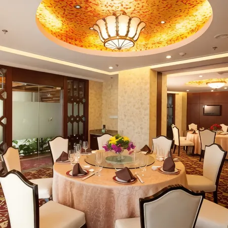 Merchant Marco Hotel