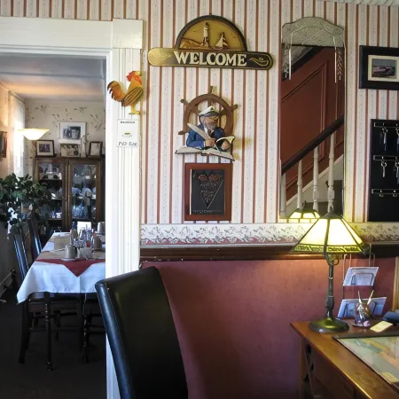 Bayside Inn