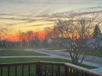 Fisherman’s haven just steps from Lake St. Clair and boat launches - Homestays