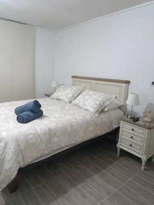 Cómodo Departamento Estudio Isla Teja! A Solo Pasos del Centro de Valdivia فنادق في 