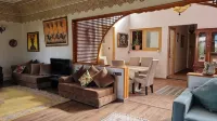 Grand Appartement Paisible, 3 Chambres, vue sur Jardin, Central à Rabat