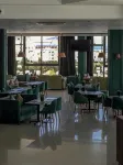L'escale Appart-hôtel By 7AV HOTELS - 朝食