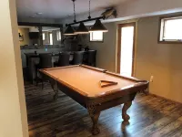 “The View on Gull” Spacious 4-bedroom plus loft house with 100’ on Gull Lake