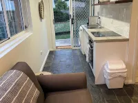 Cosy Private Studio Hotels in Bathurst