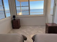 Beachside & Jetty View Apt 5  (Harbour Master) New Large Balcony by April26