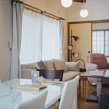 【Bright House】Private Villa for 6| With Onsen | Close to Coast | Walking to station