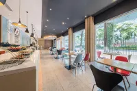 Ibis Hotel (Xiamen Railway Station) - 2-نجوم