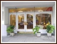 Alpino Hotel Hotels near Daniel Maman Fine Art