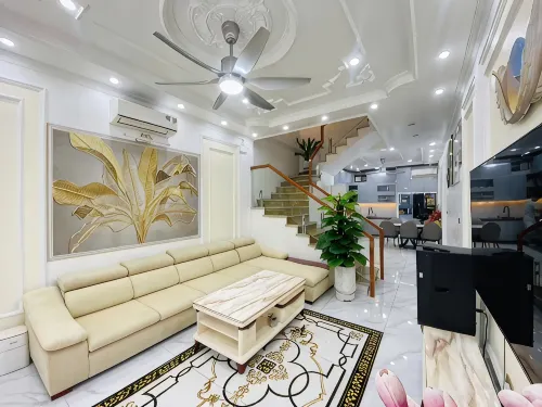 Happy House - บังกะโล