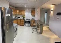 AlBarsha 1 Hostel by PHM