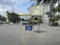 Radisson Salem - parking