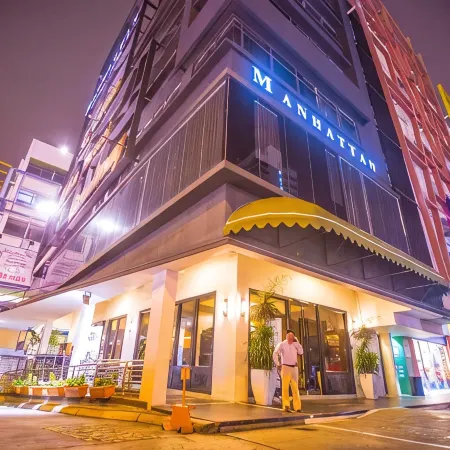 Manhattan Business Hotel Damansara Perdana Отели рядом с достопримечательностью «Торговый центр The Curve»