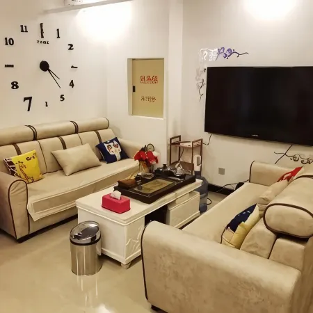 Baishan Shiguang Youth Fashion Hotel